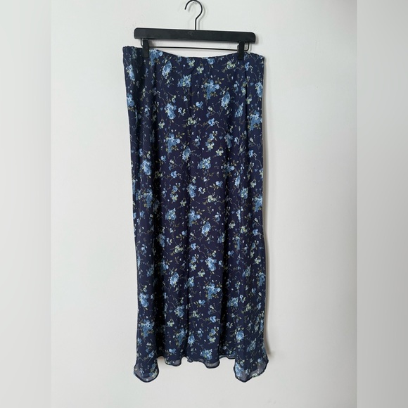 Dress Barn Dresses & Skirts - Vintage 90s Y2K Fashion Bug Blue Floral Girlhoodcore Midi Skirt